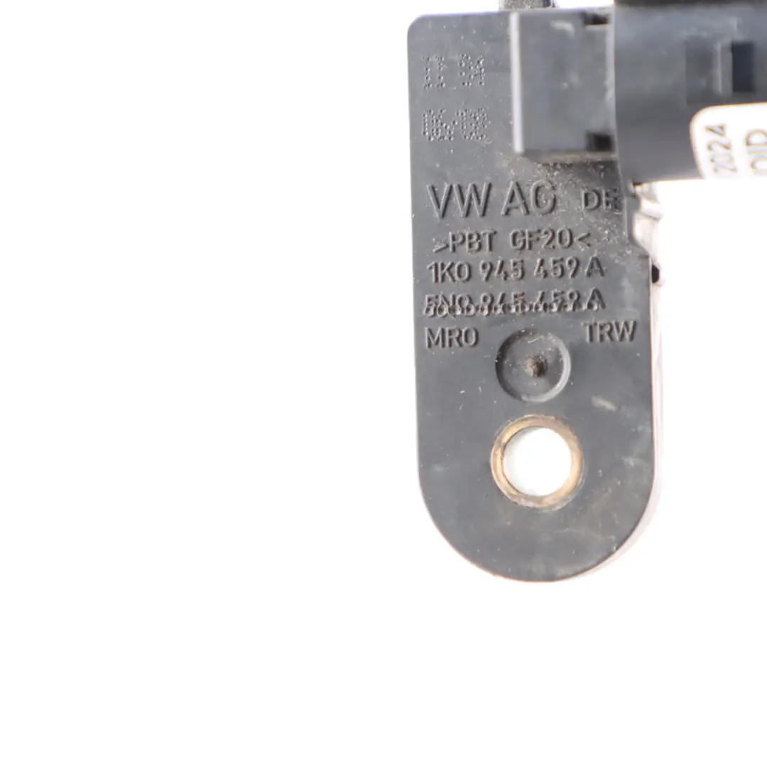 Skoda Octavia II Brake Servo Unit Master Cylinder Expansion Tank - SKU 1K0945459A - Part number 1K0945459A