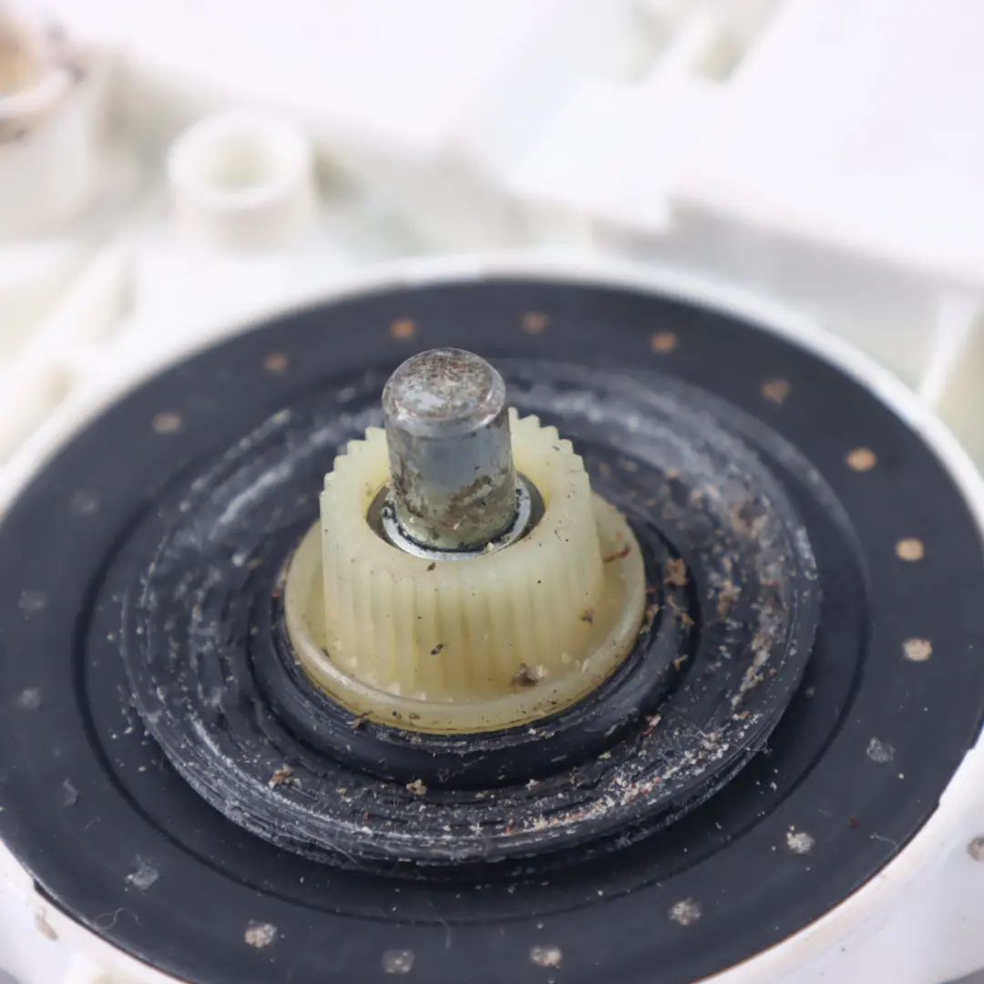 Volkswagen Golf 1K Fensterheber vorne rechts Regulator Motor - SKU 1K0959702L - Teilenummer 1K0959702L