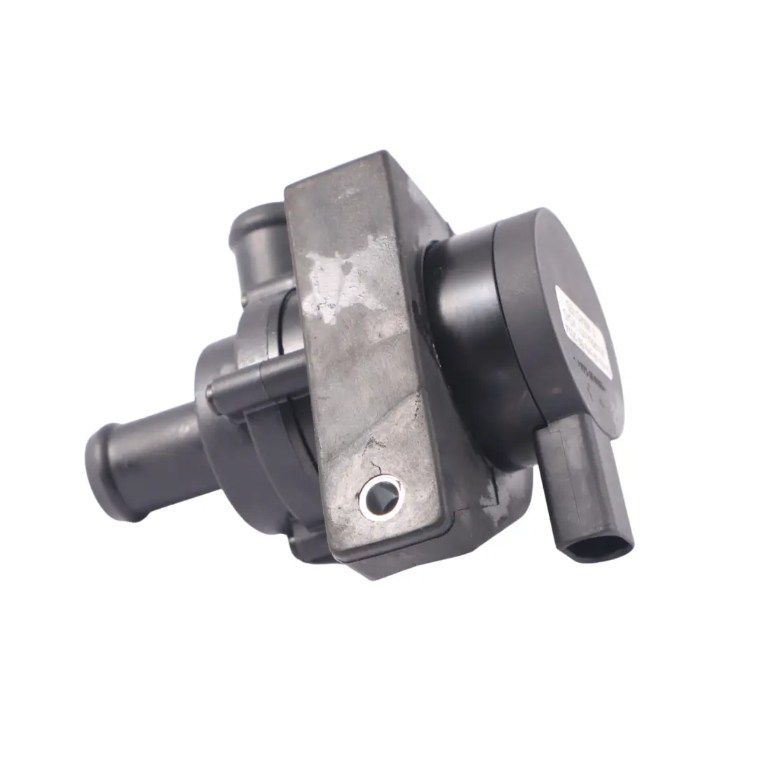 Pompa dell'acqua ausiliaria Unità di raffreddamento per VW Passat B7 con numero di parte 1K0965561F VW Passat B7 Pompa dell'acqua ausiliaria Unità di raffreddamento - SKU 1K0965561F - Numero di parte 1K0965561F