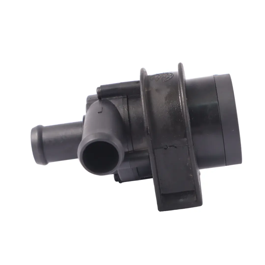Pompe à Eau Auxiliaire Refroidissement Chauffage pour VW Passat B7 à propos du numéro de pièce 1K0965561F VW Passat B7 Pompe à Eau Auxiliaire Refroidissement Chauffage - SKU 1K0965561F - Numéro de pièce 1K0965561F