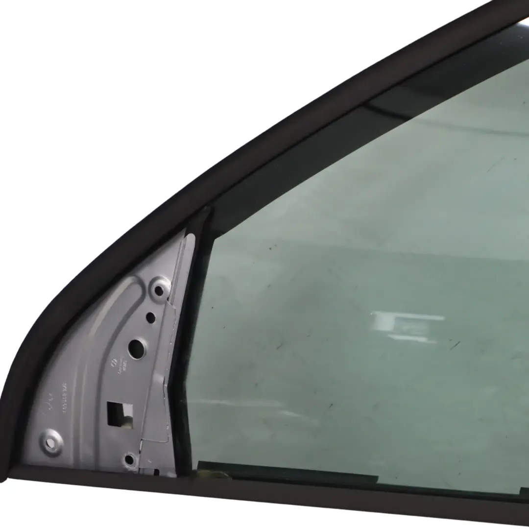 Mk5 Porte Avant Gauche Argent Réflexe Métallisé - A7W pour Volkswagen VW Golf à propos du numéro de pièce 1K4831105G Volkswagen VW Golf Mk5 Porte Avant Gauche Argent Réflexe Métallisé - A7W - SKU 1K4831105G-RES - Numéro de pièce 1K4831105G