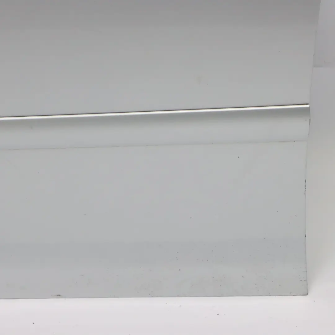 Mk5 Door Front Left N/S Reflex Silver Metallic - A7W to Volkswagen VW Golf with Part number 1K4831105G Volkswagen VW Golf Mk5 Door Front Left N/S Reflex Silver Metallic - A7W - SKU 1K4831105G-RES - Part number 1K4831105G