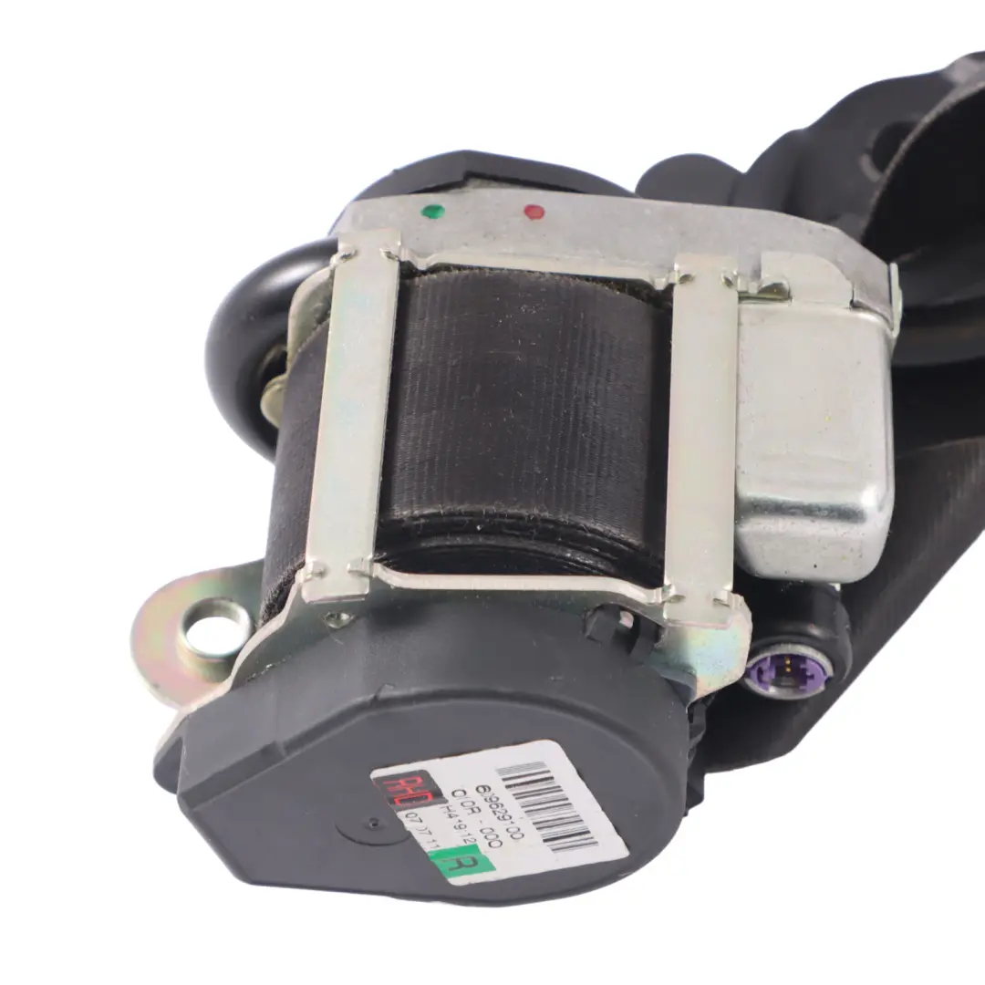 Seatbelt Front Right O/S Seat Belt Black to Volkswagen VW Golf V with Part number 1K4857706AT Volkswagen VW Golf V Seatbelt Front Right O/S Seat Belt Black - SKU RHD-1K4857706AT - Part number 1K4857706AT