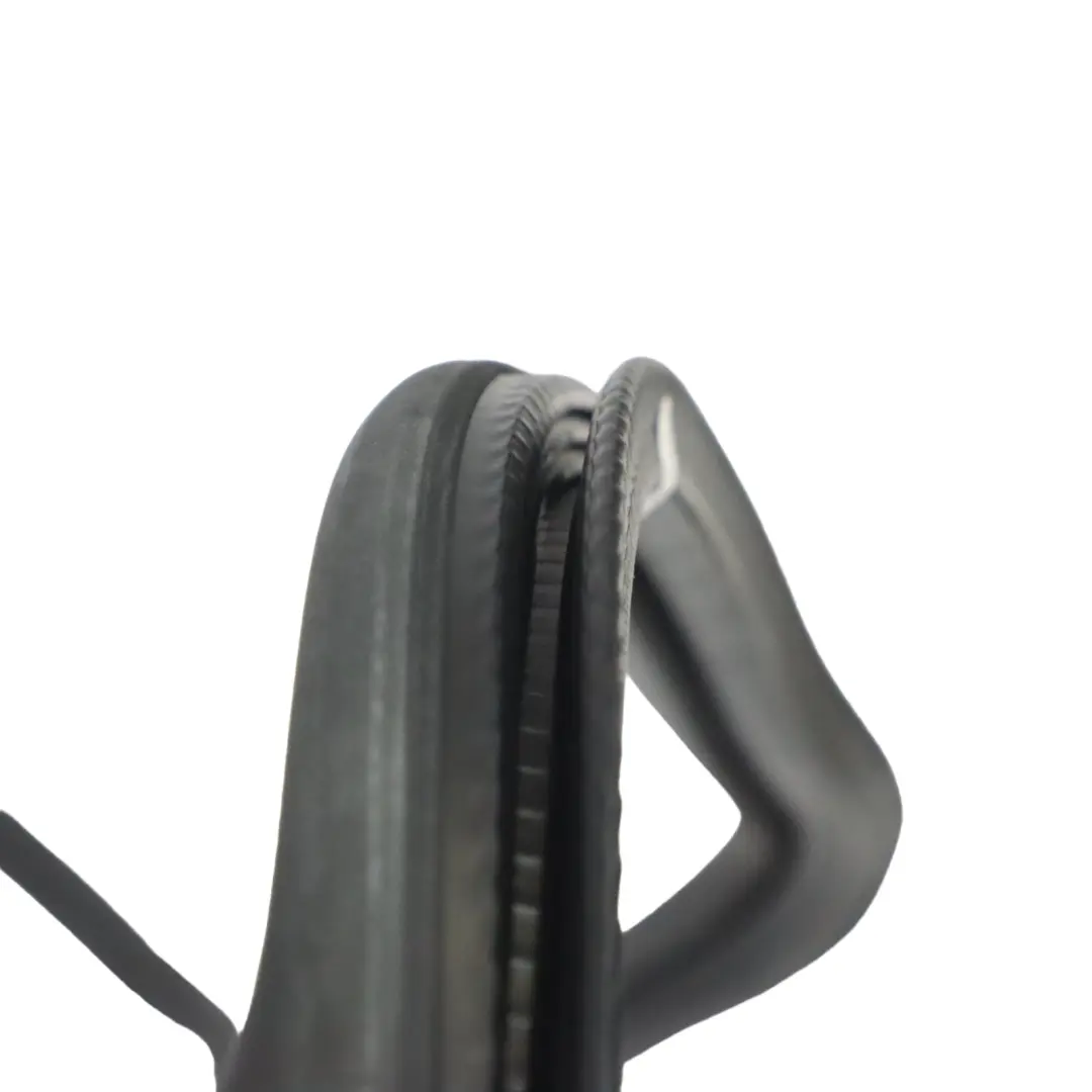 VW Golf Mk5 Guarnizione Porta Anteriore Sinistra Destra Guarnizione - SKU 1K4867911E - Numero di parte 1K4867911E