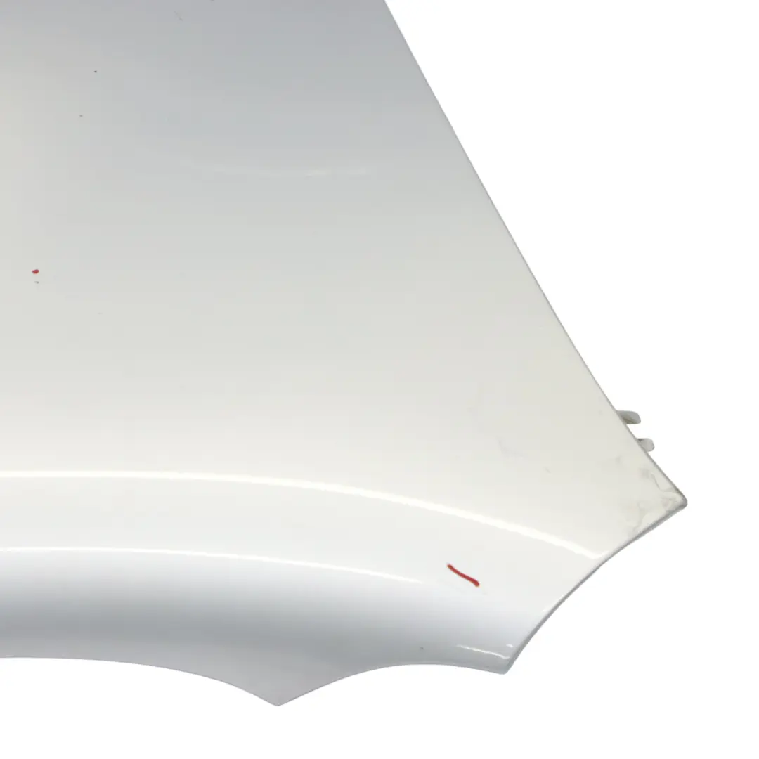 Panel Lateral Delantero Derecho Reflex Silver - A7W para Volkswagen VW Golf V con número de pieza 1K6821022A Volkswagen VW Golf V Panel Lateral Delantero Derecho Reflex Silver - A7W - SKU 1K6821022A-RES - Número de pieza 1K6821022A