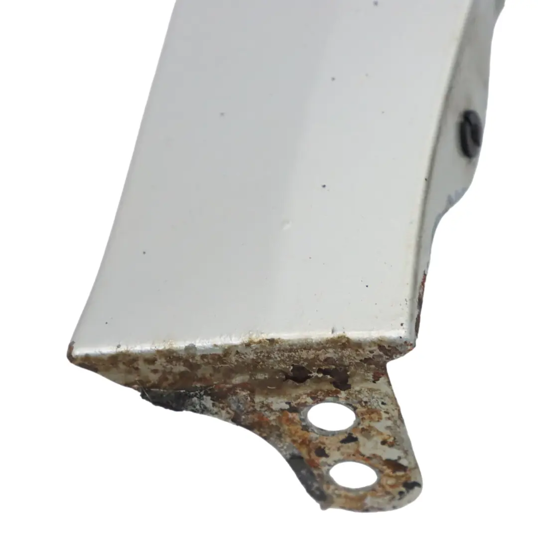 Side Panel Volkswagen VW Golf Mk5 Front Right O/S Wing Fender Reflex Silver A7W to with Part number 1K6821022A Side Panel Volkswagen VW Golf Mk5 Front Right O/S Wing Fender Reflex Silver A7W - SKU 1K6821022A-RES - Part number 1K6821022A