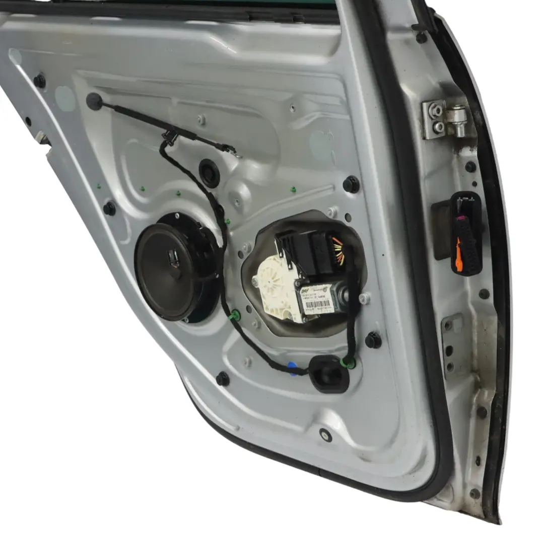 VW Volkswagen Golf Mk5 Porta Posteriore Sinistra Reflex Silver Metallic - A7W - SKU 1K6833105J-RES - Numero di parte 1K6833105J