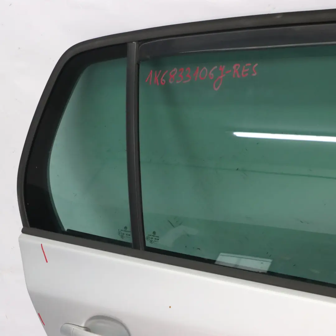 VW Volkswagen Golf Mk5 Door Rear Right O/S Reflex Silver Metallic - A7W - SKU 1K6833106J-RES - Part number 1K6833106J