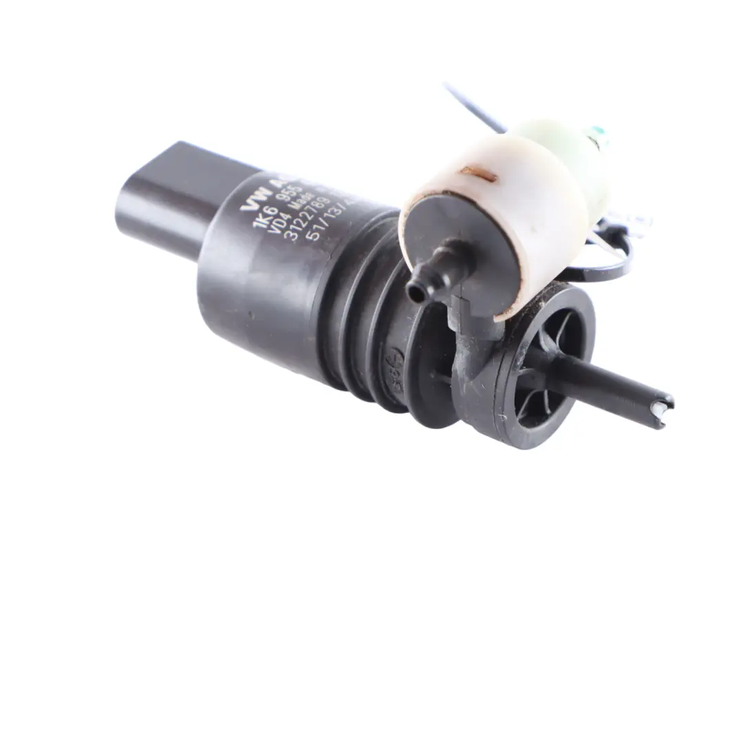 1K Touran 1T Sharan Audi A3 8P Windscreen Washer Pump to Volkswagen Golf with Part number 1K6955651 Volkswagen Golf 1K Touran 1T Sharan Audi A3 8P Windscreen Washer Pump - SKU 1K6955651 - Part number 1K6955651