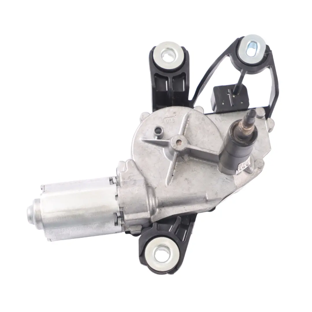 1K Rear Boot Lid Tailgate Wiper Motor to Volkswagen Golf with Part number 1K6955711C Volkswagen Golf 1K Rear Boot Lid Tailgate Wiper Motor - SKU 1K6955711C - Part number 1K6955711C