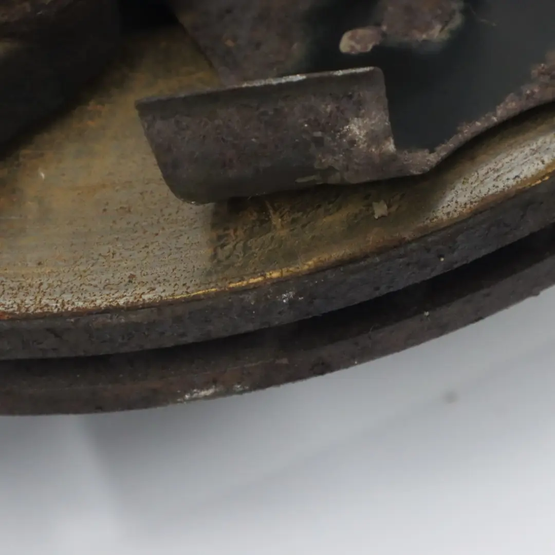 Zawieszenie Noga Przednia Prawa Wspornik Piasta Zacisk do VW Golf V 2.0 GTI o numerze 1T0413031HP VW Golf V 2.0 GTI Zawieszenie Noga Przednia Prawa Wspornik Piasta Zacisk - SKU 1T0413031HP - Numer Części 1T0413031HP