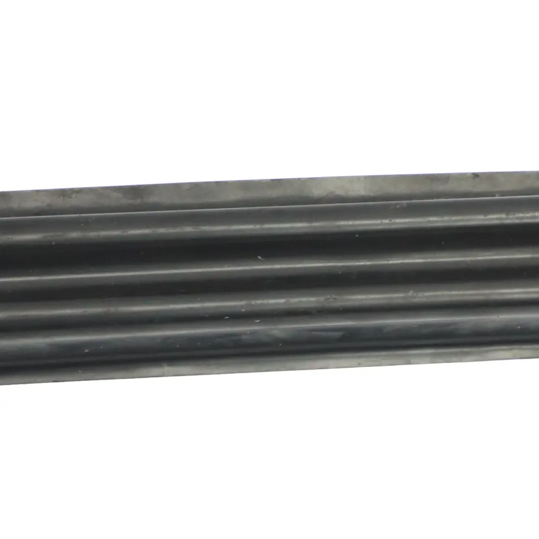 Pare-chocs arrière Renfort d'impact collision pour Volkswagen Touran 1T à propos du numéro de pièce 1T0807305D Volkswagen Touran 1T Pare-chocs arrière Renfort d'impact collision - SKU 1T0807305D - Numéro de pièce 1T0807305D