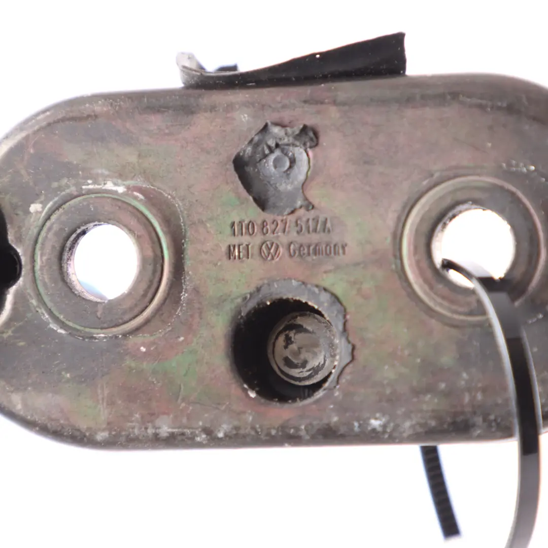 Arrière Plaque De Gâche De Coffre pour Volkswagen Polo 6R Porte à propos du numéro de pièce 1T0827517A Volkswagen Polo 6R Porte Arrière Plaque De Gâche De Coffre - SKU 1T0827517A - Numéro de pièce 1T0827517A