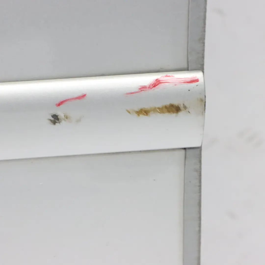 Tür Vorne Links Reflex Silber Metallic - LA7W für Volkswagen VW Touran 1T mit Teilenummer 1T0831055AB-RES Volkswagen VW Touran 1T Tür Vorne Links Reflex Silber Metallic - LA7W - SKU 1T0831055AB-RES - Teilenummer 1T0831055AB-RES