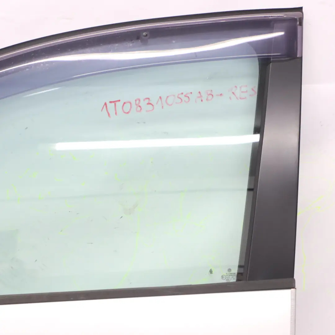 Volkswagen VW Touran 1T Porta Anteriore Sinistra Reflex Silver Metallic - LA7W - SKU 1T0831055AB-RES - Numero di parte 1T0831055AB-RES