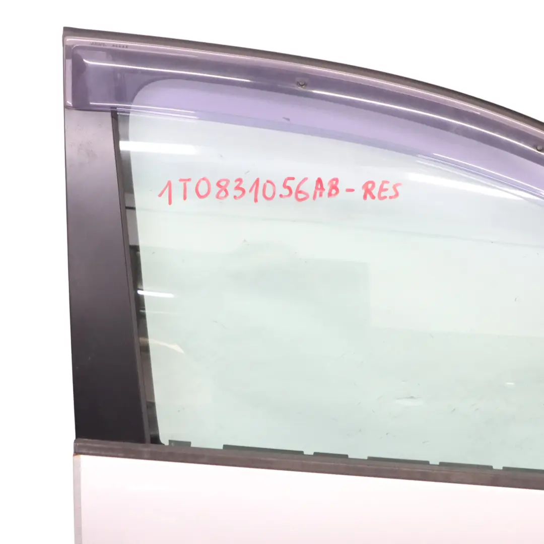 Volkswagen VW Touran 1T Door Front Right O/S Reflex Silver Metallic - LA7W - SKU 1T0831056AB-RES - Part number 1T0831056AB