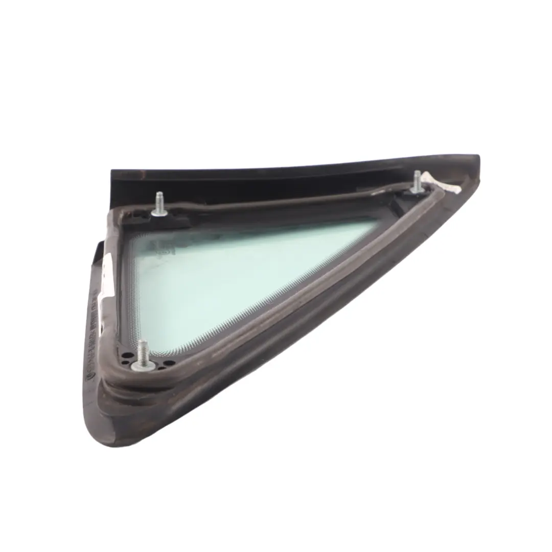 Vordere Viertel Seitenscheibe Glas Links für VW Volkswagen Touran 1T mit Teilenummer 1T0845411B VW Volkswagen Touran 1T Vordere Viertel Seitenscheibe Glas Links - SKU 1T0845411B - Teilenummer 1T0845411B