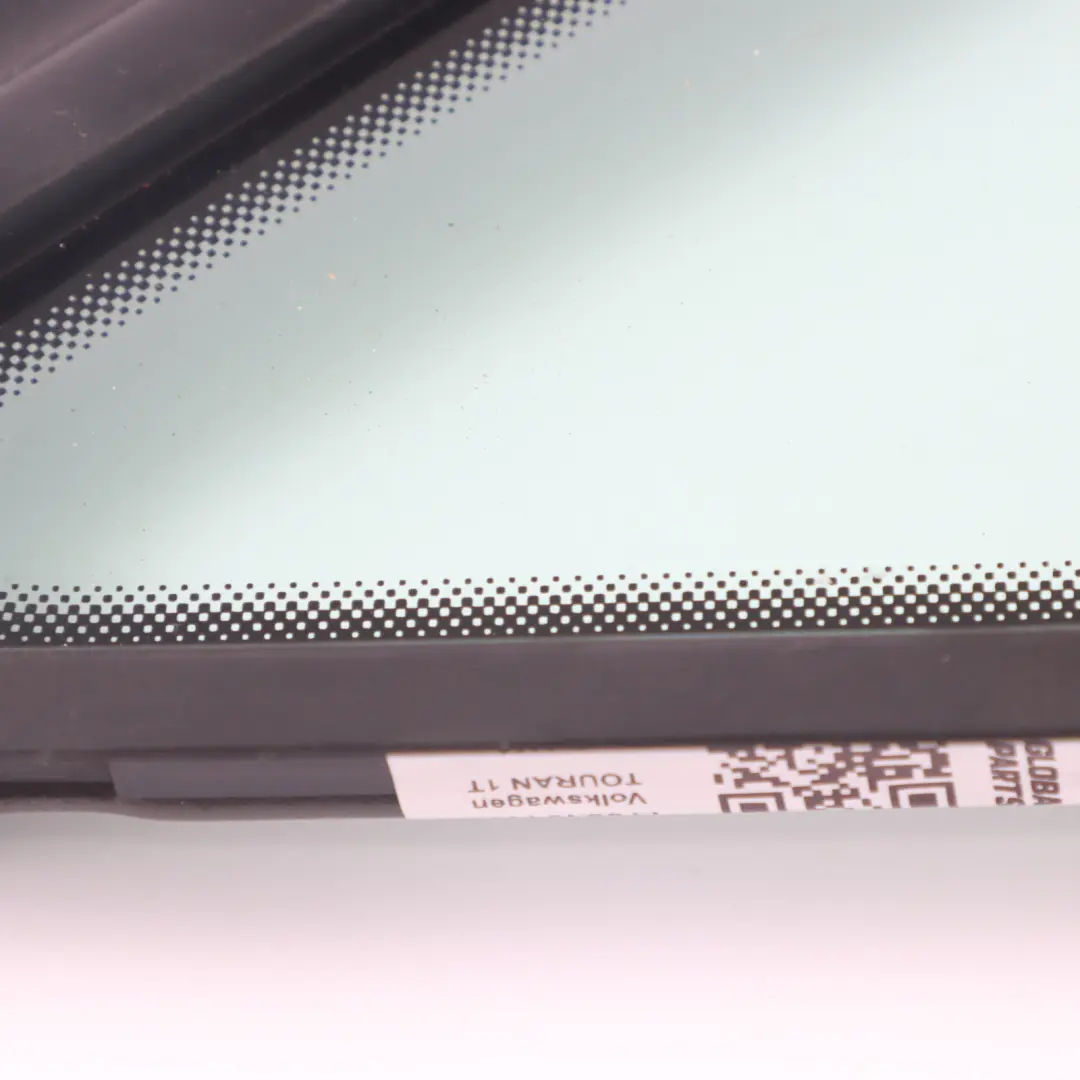 Vetro Quarto Anteriore Laterale Sinistro per VW Volkswagen Touran 1T con numero di parte 1T0845411B VW Volkswagen Touran 1T Vetro Quarto Anteriore Laterale Sinistro - SKU 1T0845411B - Numero di parte 1T0845411B