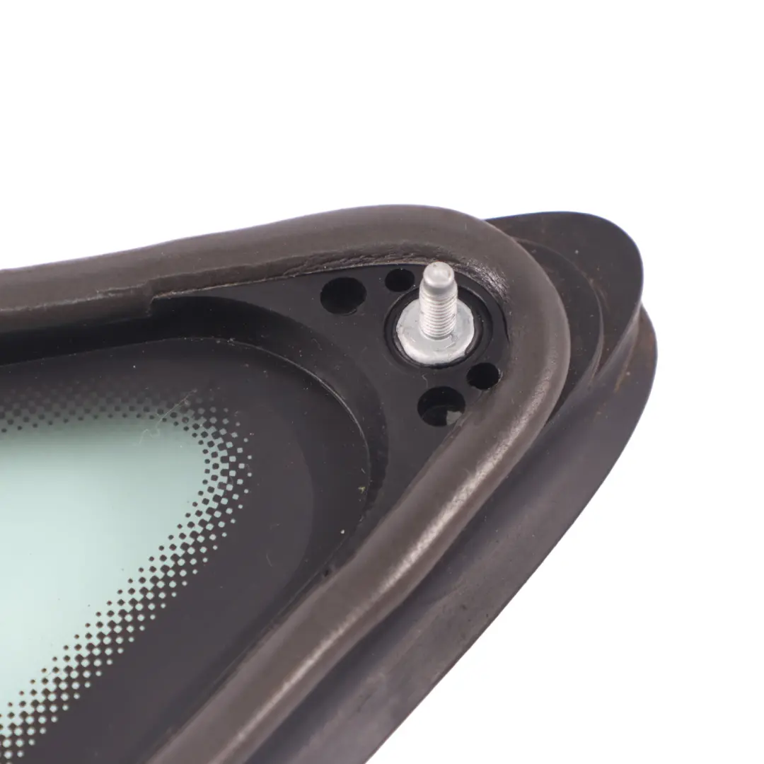 Front Quarter Side Window Glass Right O/S to VW Volkswagen Touran 1T with Part number 1T0845412B VW Volkswagen Touran 1T Front Quarter Side Window Glass Right O/S - SKU 1T0845412B - Part number 1T0845412B