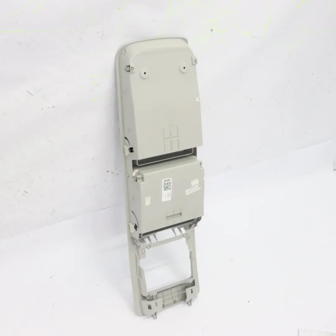 Portaoggetti VW Touran 1T Sharan 7N Vassoio Superiore Pannello Grigio per con numero di parte 1T0868403G Portaoggetti VW Touran 1T Sharan 7N Vassoio Superiore Pannello Grigio - SKU 1T0868403G - Numero di parte 1T0868403G