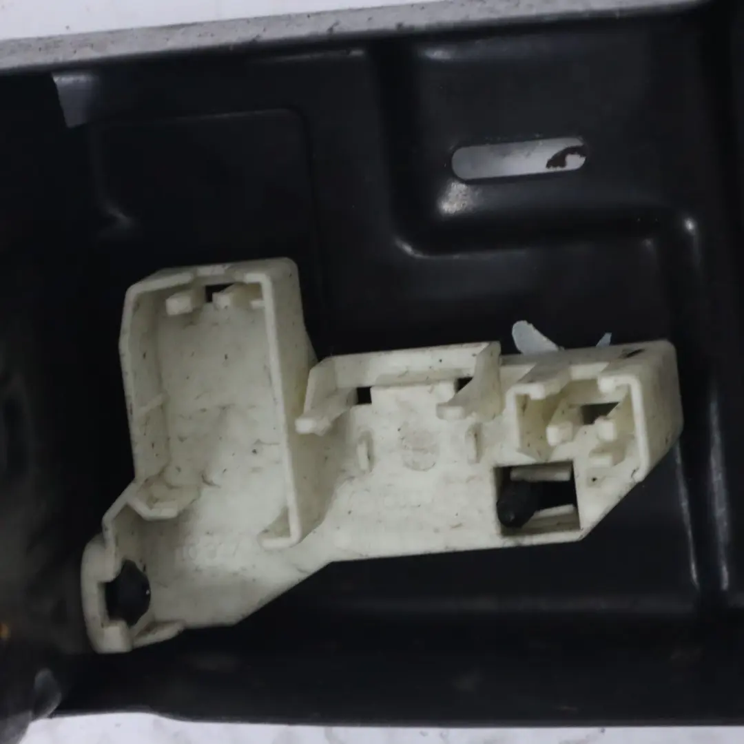 Base Frame Mount Bracket Front Right O/S Seat to Volkswagen Touran T1 with Part number 1T0881034 Volkswagen Touran T1 Base Frame Mount Bracket Front Right O/S Seat - SKU 1T0881034 - Part number 1T0881034