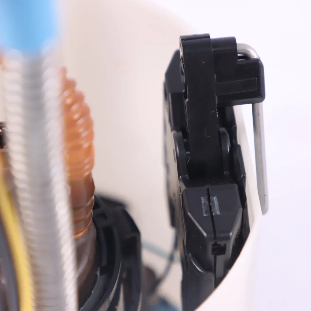 Pump Sender Delivery Unit to VW Volkswagen Touran 1T Petrol Fuel with Part number 1T0919051P VW Volkswagen Touran 1T Petrol Fuel Pump Sender Delivery Unit - SKU 1T0919051P - Part number 1T0919051P