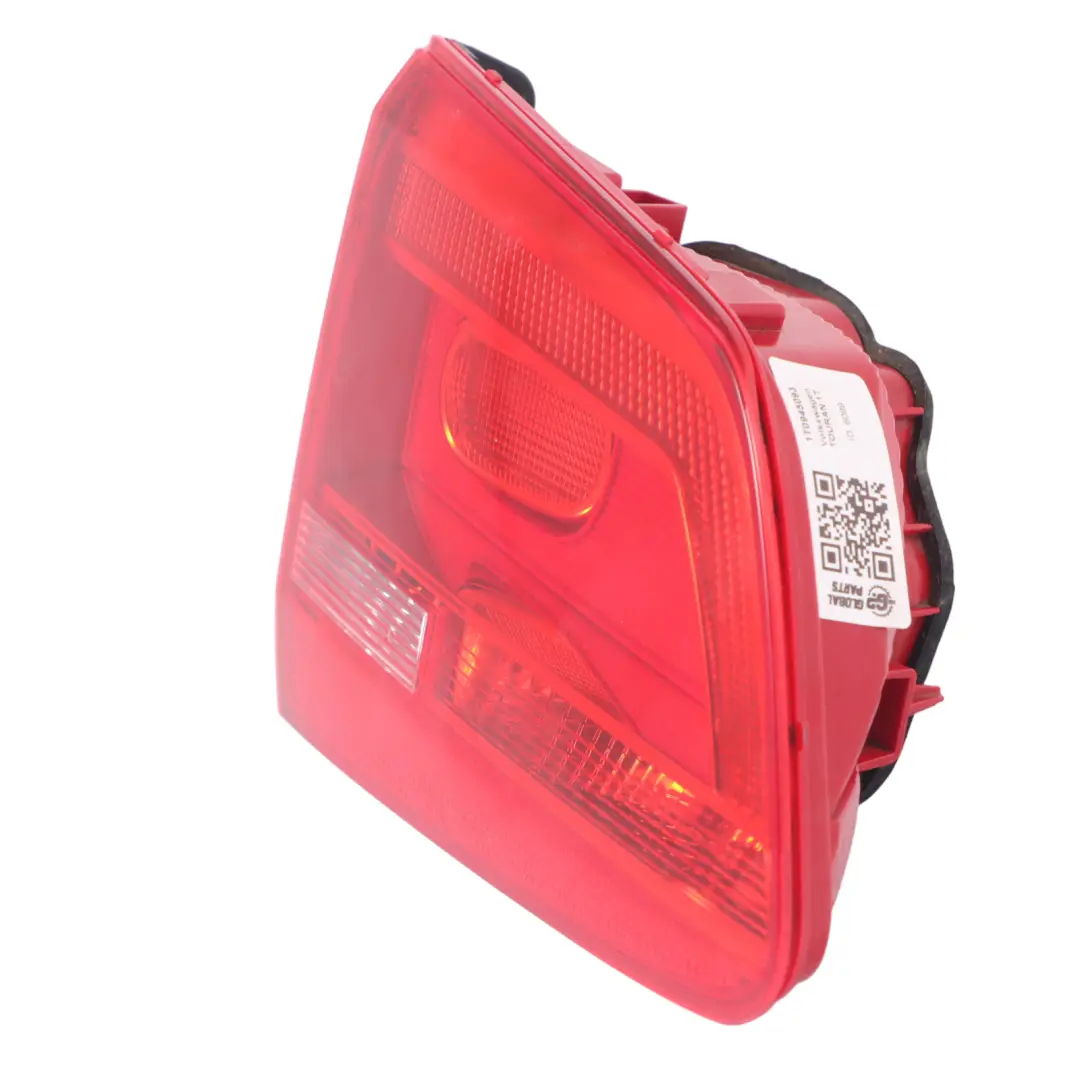 Volkswagen Touran 1T Feu arrière hayon arrière gauche 1T0945094A - SKU 1T0945093 - Numéro de pièce 1T0945093