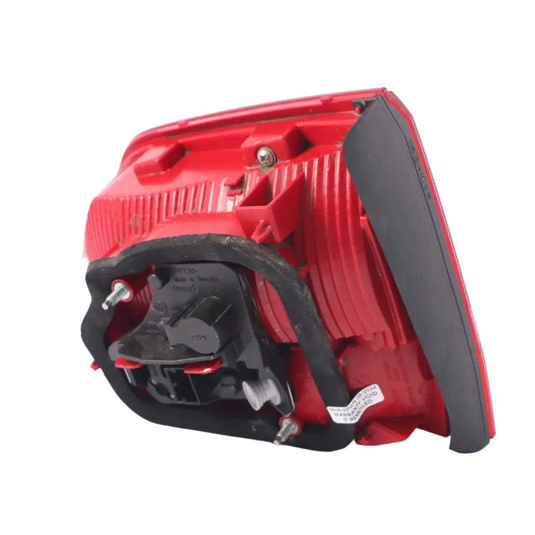 Rücklicht Koffer Raum Heck Klappe Hinten Links 1T0945094A für Volkswagen Touran 1T mit Teilenummer 1T0945093 Volkswagen Touran 1T Rücklicht Koffer Raum Heck Klappe Hinten Links 1T0945094A - SKU 1T0945093 - Teilenummer 1T0945093