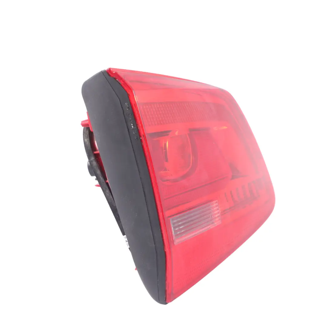 Rücklicht Koffer Raum Heck Klappe Hinten Links 1T0945094A für Volkswagen Touran 1T mit Teilenummer 1T0945093 Volkswagen Touran 1T Rücklicht Koffer Raum Heck Klappe Hinten Links 1T0945094A - SKU 1T0945093 - Teilenummer 1T0945093