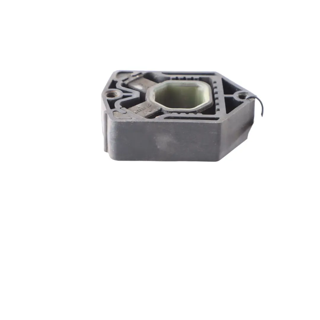 Skoda Octavia II Radiator Holder Bracket Support - SKU 1Z0121367B - Part number 1Z0121367B