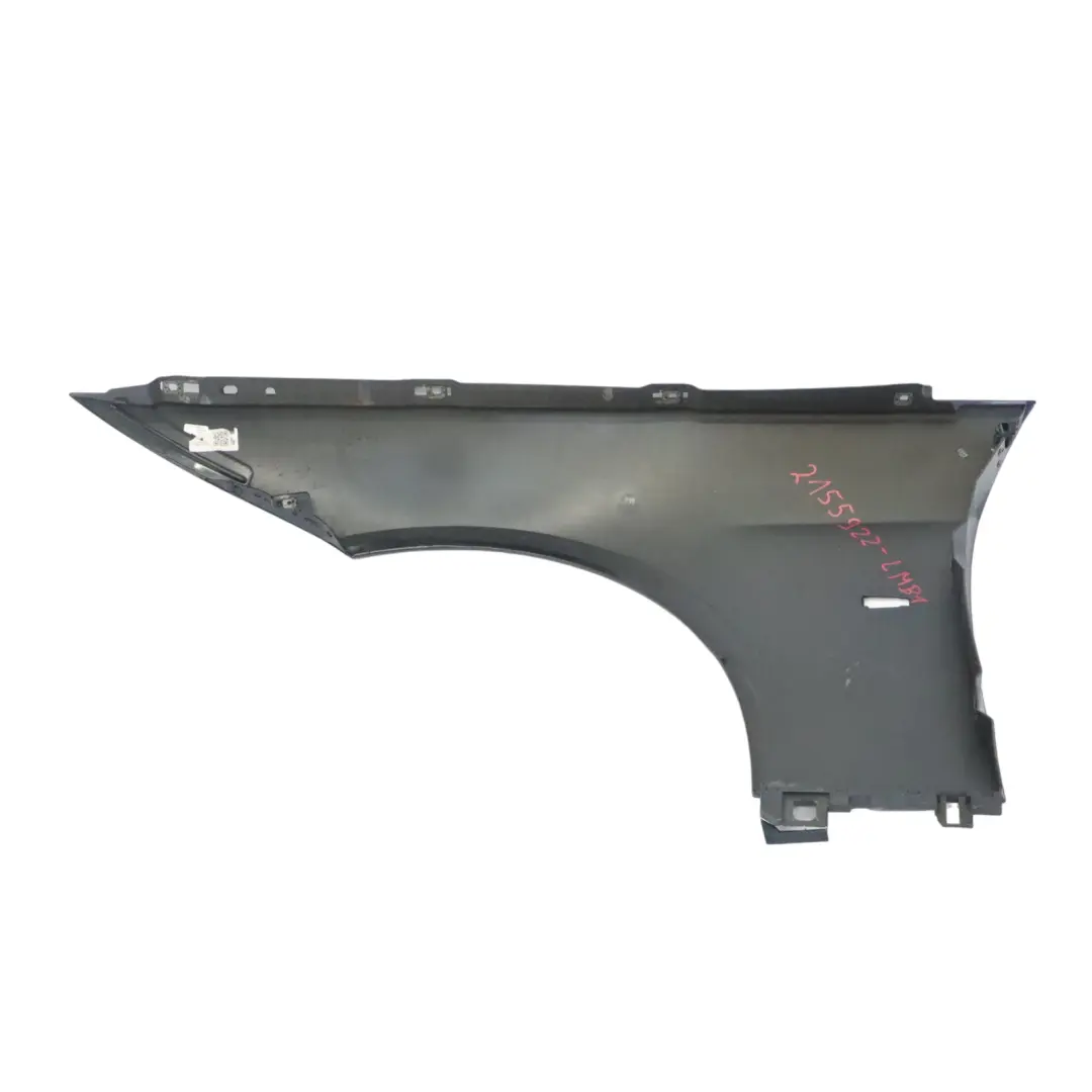 Błotnik Prawy Przedni Le Mans Blue Niebieski Metalik - 381 do BMW E92 E93 o numerze 2155922 BMW E92 E93 Błotnik Prawy Przedni Le Mans Blue Niebieski Metalik - 381 - SKU 2155922-LMB1 - Numer Części 2155922