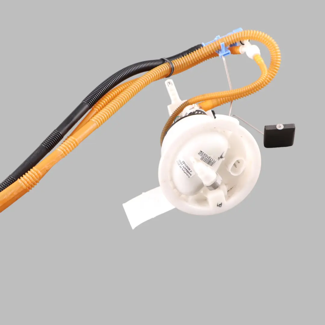 S65 Jauge de réservoir d'essence Sender Unit 2283475 pour BMW M3 E90 E92 E93 à propos du numéro de pièce 2283495 BMW M3 E90 E92 E93 S65 Jauge de réservoir d'essence Sender Unit 2283475 - SKU 2283495 - Numéro de pièce 2283495