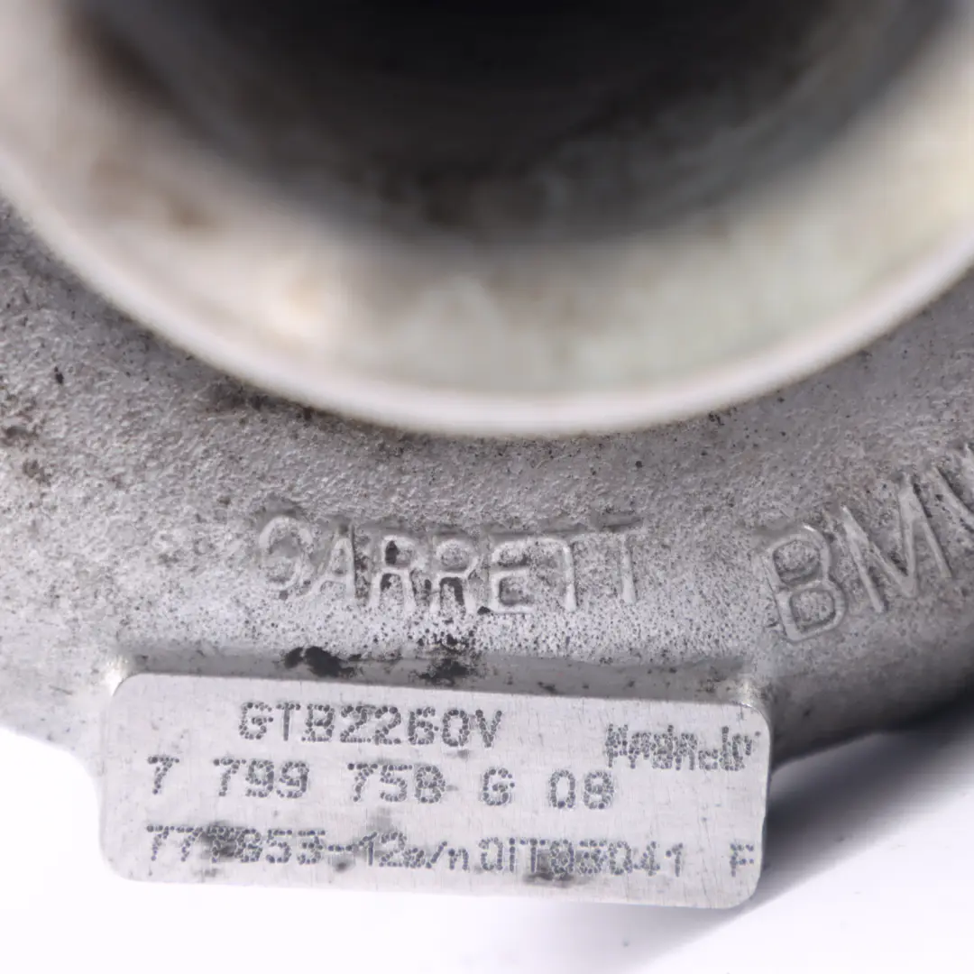 N57 Turbocompressore Turbo Charger 7799758 per BMW E90 LCI 325d 330d F10 525d 530d con numero di parte 2414331 BMW E90 LCI 325d 330d F10 525d 530d N57 Turbocompressore Turbo Charger 7799758 - SKU 2414331-2 - Numero di parte 2414331