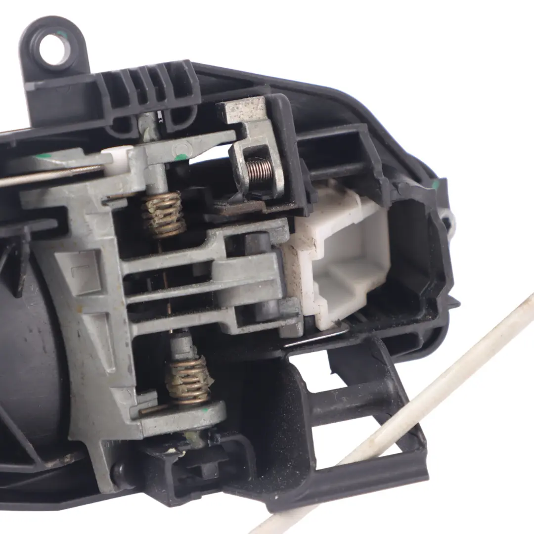 manija de la puerta trasera izquierda fuera agarre Negro Zafiro - 475 para BMW X1 E84 con número de pieza 2992975 BMW X1 E84 manija de la puerta trasera izquierda fuera agarre Negro Zafiro - 475 - SKU 2992975-BS - Número de pieza 2992975