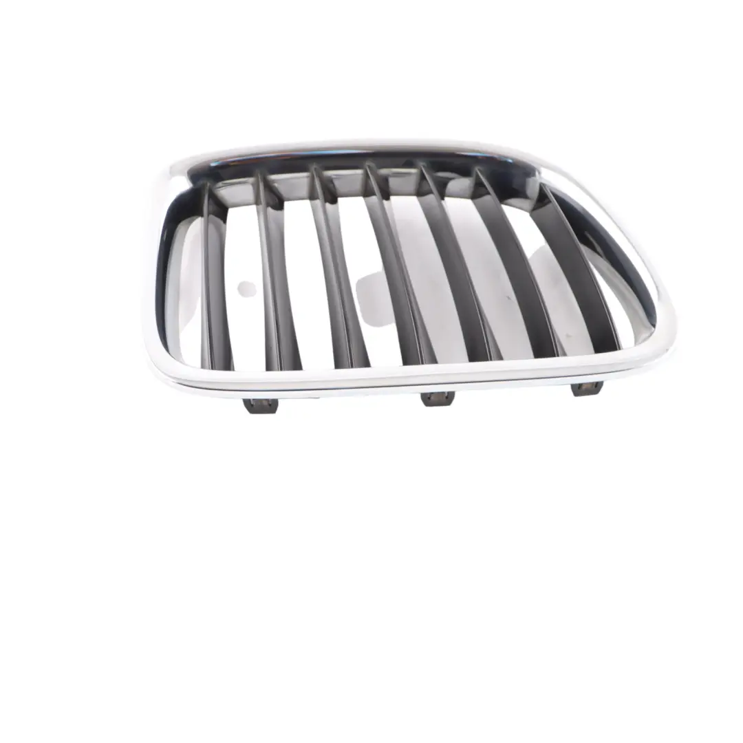 Kratka Grill Nerka Zderzaka Przedni Prawy Przód Czarna do BMW X1 E84 o numerze 2993306 BMW X1 E84 Kratka Grill Nerka Zderzaka Przedni Prawy Przód Czarna - SKU 2993306 - Numer Części 2993306