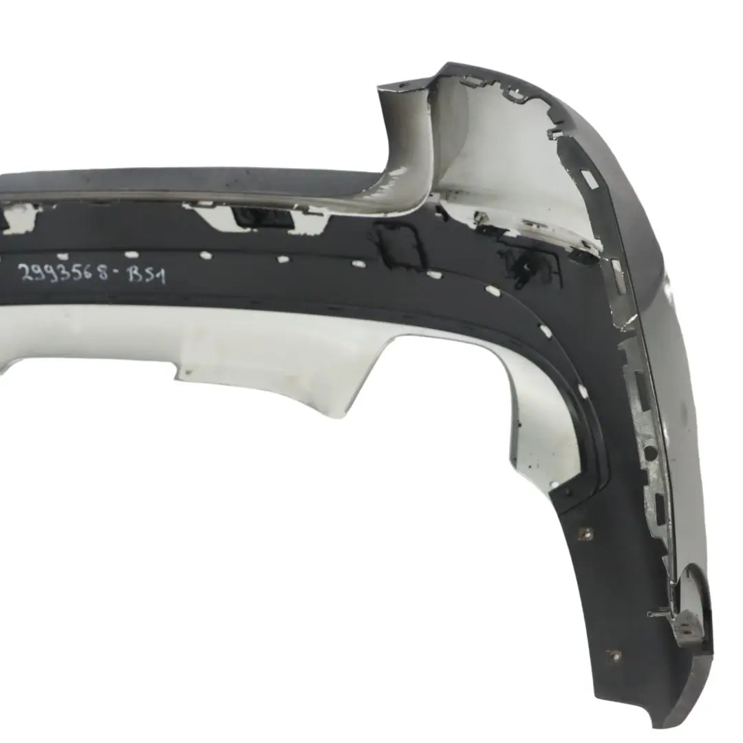 Zderzak Tylny PDC Black Sapphire Czarny Metalik - 475 do BMW X1 E84 o numerze 2993568 BMW X1 E84 Zderzak Tylny PDC Black Sapphire Czarny Metalik - 475 - SKU 2993568-BS1 - Numer Części 2993568