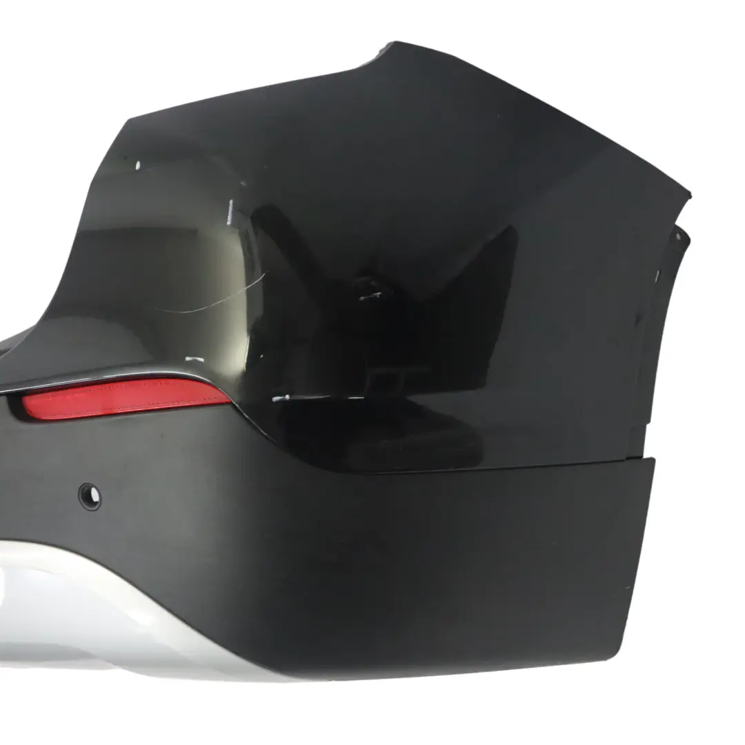 Zderzak Tylny PDC Black Sapphire Czarny Metalik - 475 do BMW X1 E84 o numerze 2993568 BMW X1 E84 Zderzak Tylny PDC Black Sapphire Czarny Metalik - 475 - SKU 2993568-BS1 - Numer Części 2993568