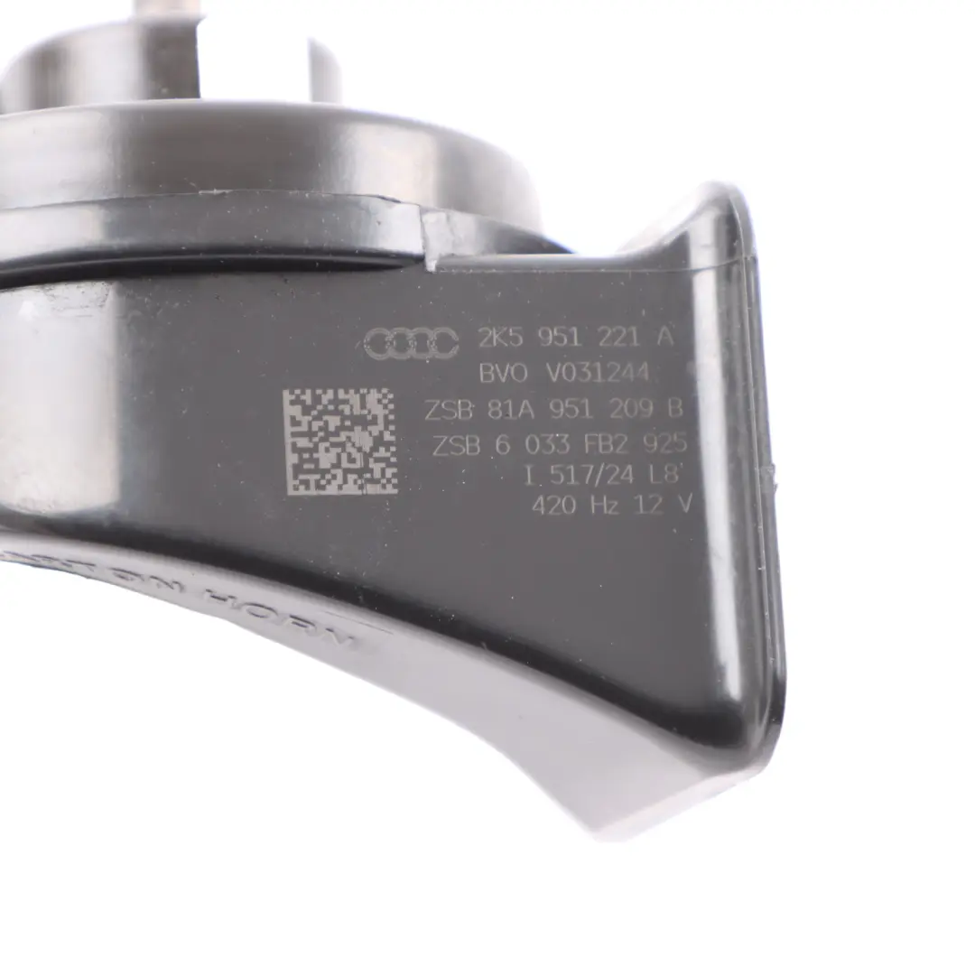 Fanfare Horn Signal Low Tone to Audi Q2 GA with Part number 2K5951221A Audi Q2 GA Fanfare Horn Signal Low Tone - SKU 2K5951221A - Part number 2K5951221A