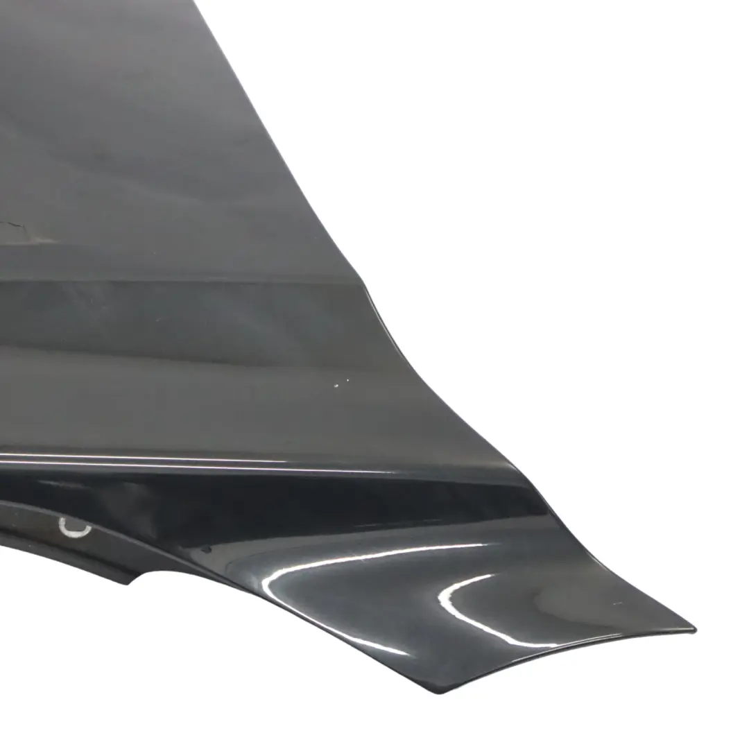 Aleta Lateral Delantera Derecha Negro Zafiro Metalizado - 475 para BMW X3 E83 con número de pieza 3405922 BMW X3 E83 Aleta Lateral Delantera Derecha Negro Zafiro Metalizado - 475 - SKU 3405922-BS4 - Número de pieza 3405922