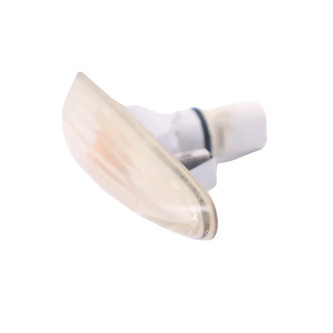 Luci di Segnalazione Supplementari Indicatore Bianco Dx per BMW X3 E83 con numero di parte 3403614 BMW X3 E83 Luci di Segnalazione Supplementari Indicatore Bianco Dx - SKU 3418448 - Numero di parte 3403614