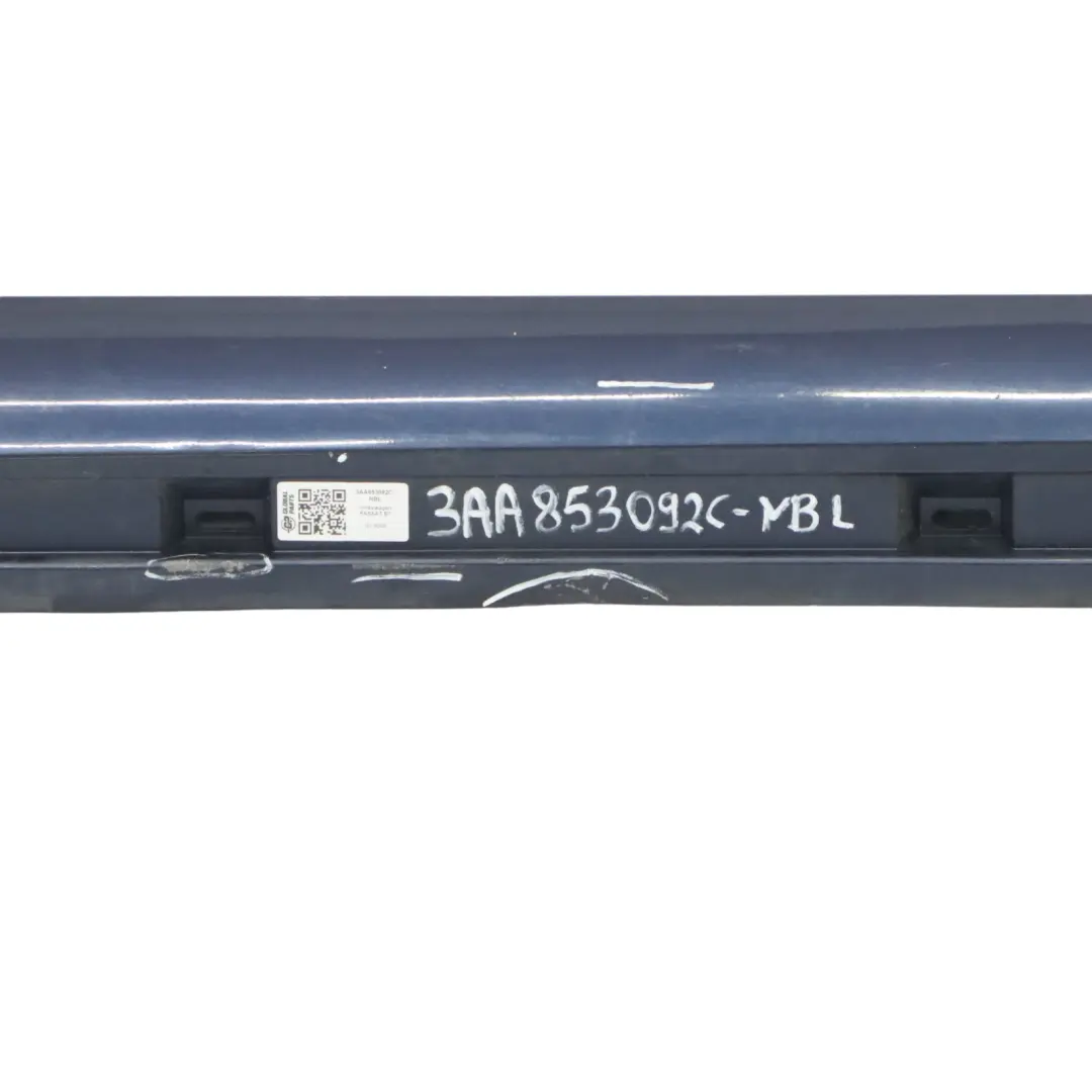 Volkswagen VW Passat B7 Faldón Lateral Derecho Cubre Umbral Night Blue - H5X - SKU 3AA853092C-NBL - Número de pieza 3AA853092C