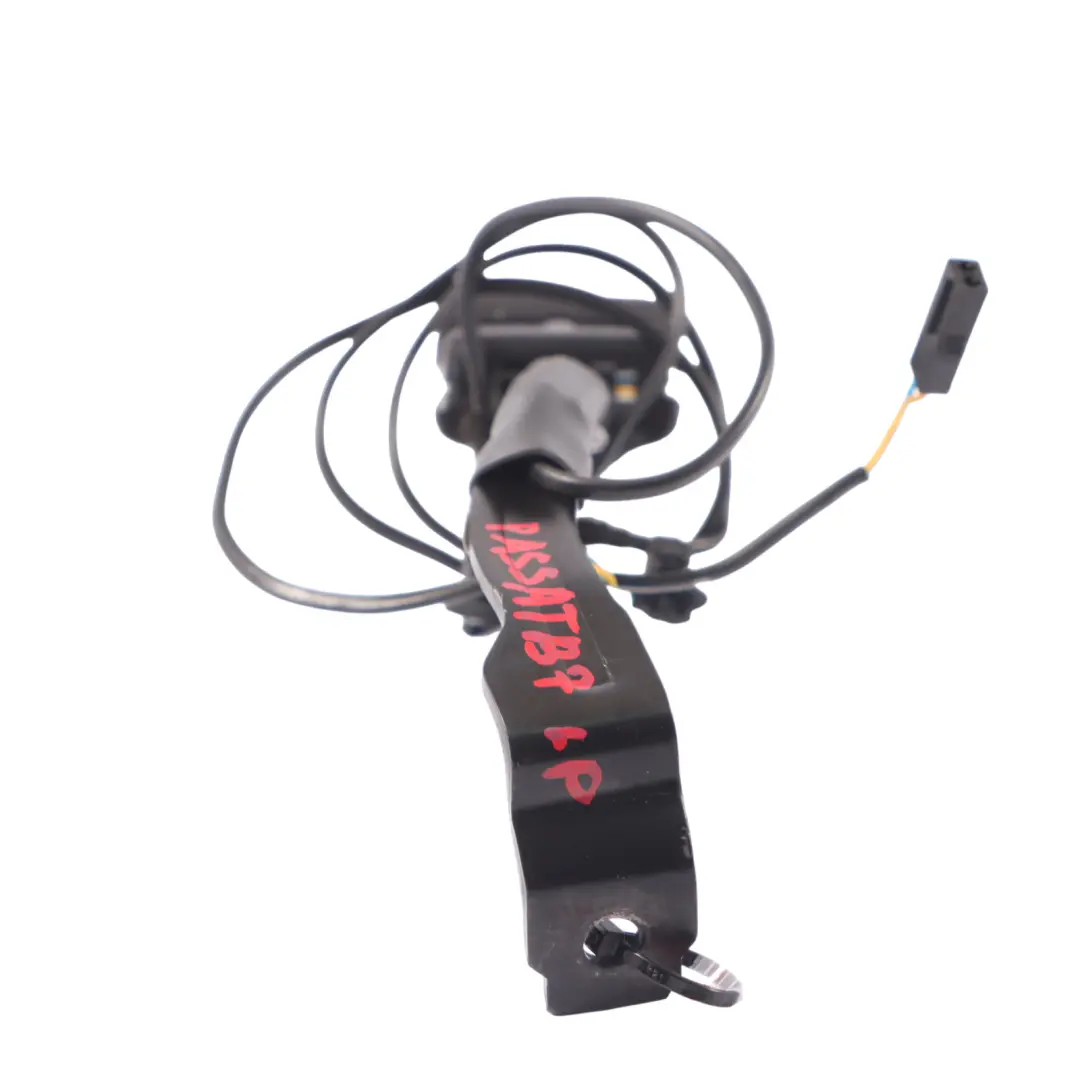 Belt Buckle Front Left N/S Latch Catch to Volkswagen Passat B7 Seat with Part number 3AA857755D Volkswagen Passat B7 Seat Belt Buckle Front Left N/S Latch Catch - SKU RHD-3AA857755D - Part number 3AA857755D