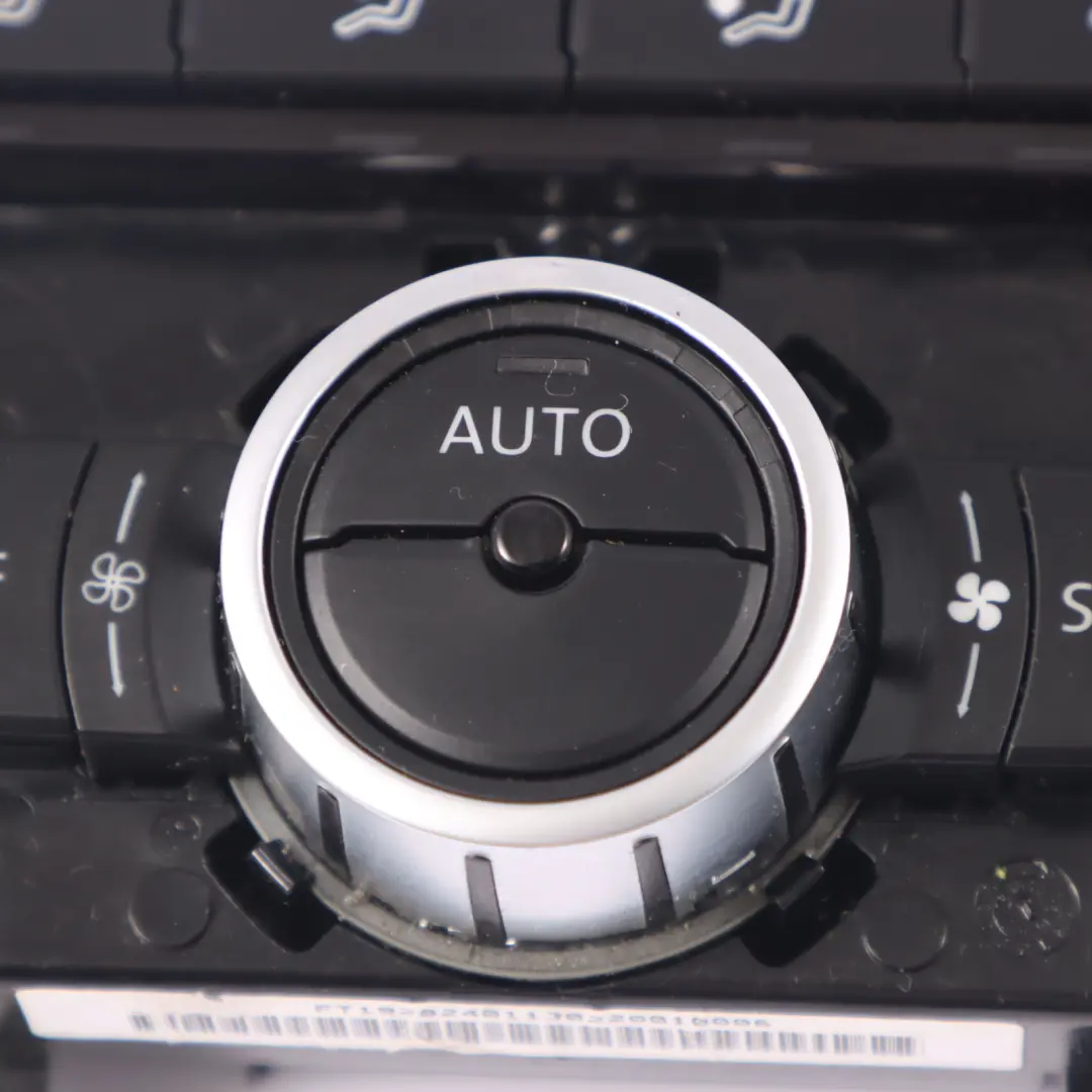 Panel de Aire Acondicionado Interruptor Control para Volkswagen Passat B7 con número de pieza 3AA907044BB Volkswagen Passat B7 Panel de Aire Acondicionado Interruptor Control - SKU 3AA907044BB - Número de pieza 3AA907044BB