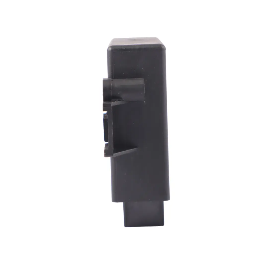Moduł Sterownik Czujników Parkowania PDC do Volkswagen VW Passat B7 o numerze 3AA919475N Volkswagen VW Passat B7 Moduł Sterownik Czujników Parkowania PDC - SKU 3AA919475N - Numer Części 3AA919475N