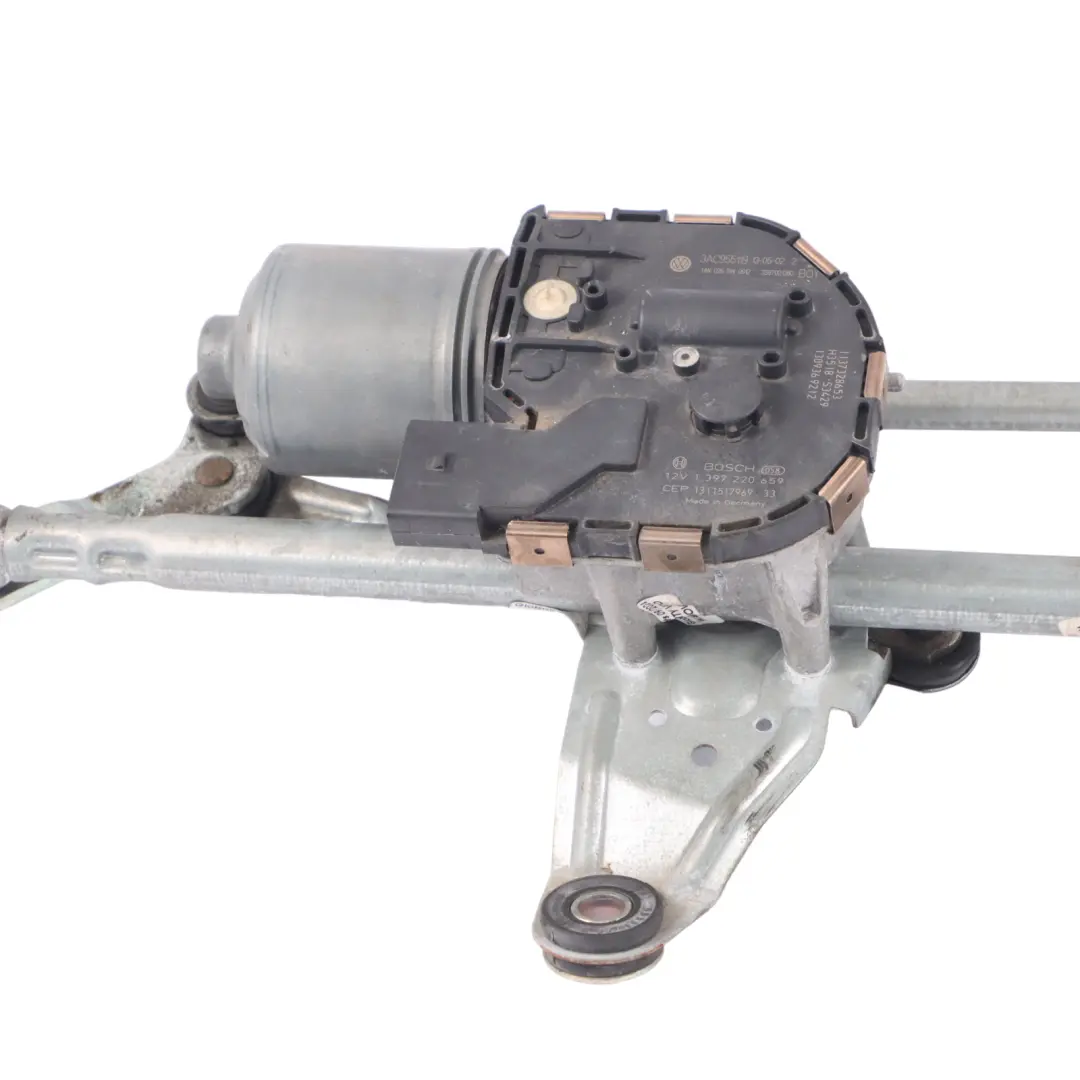 Front Windscreen Wiper Motor Linkage Mechanism to Volkswagen Passat B7 with Part number 3AC955023 Volkswagen Passat B7 Front Windscreen Wiper Motor Linkage Mechanism - SKU 3AC955023 - Part number 3AC955023