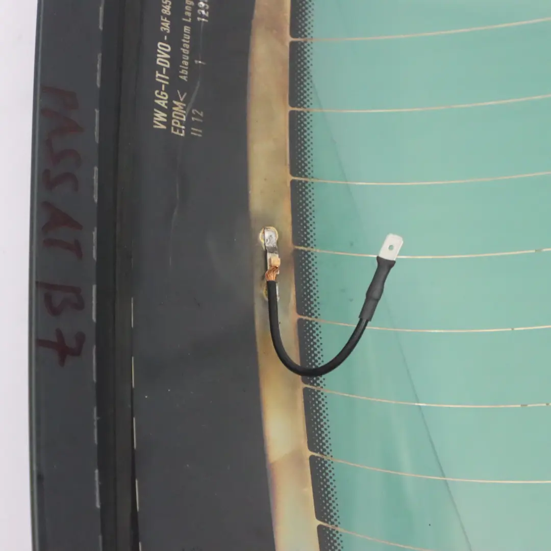 Ventana Trasera Maletero Tapa Portón Trasero para Volkswagen Passat B7 con número de pieza 3AF845051J Volkswagen Passat B7 Ventana Trasera Maletero Tapa Portón Trasero - SKU 3AF845051J - Número de pieza 3AF845051J