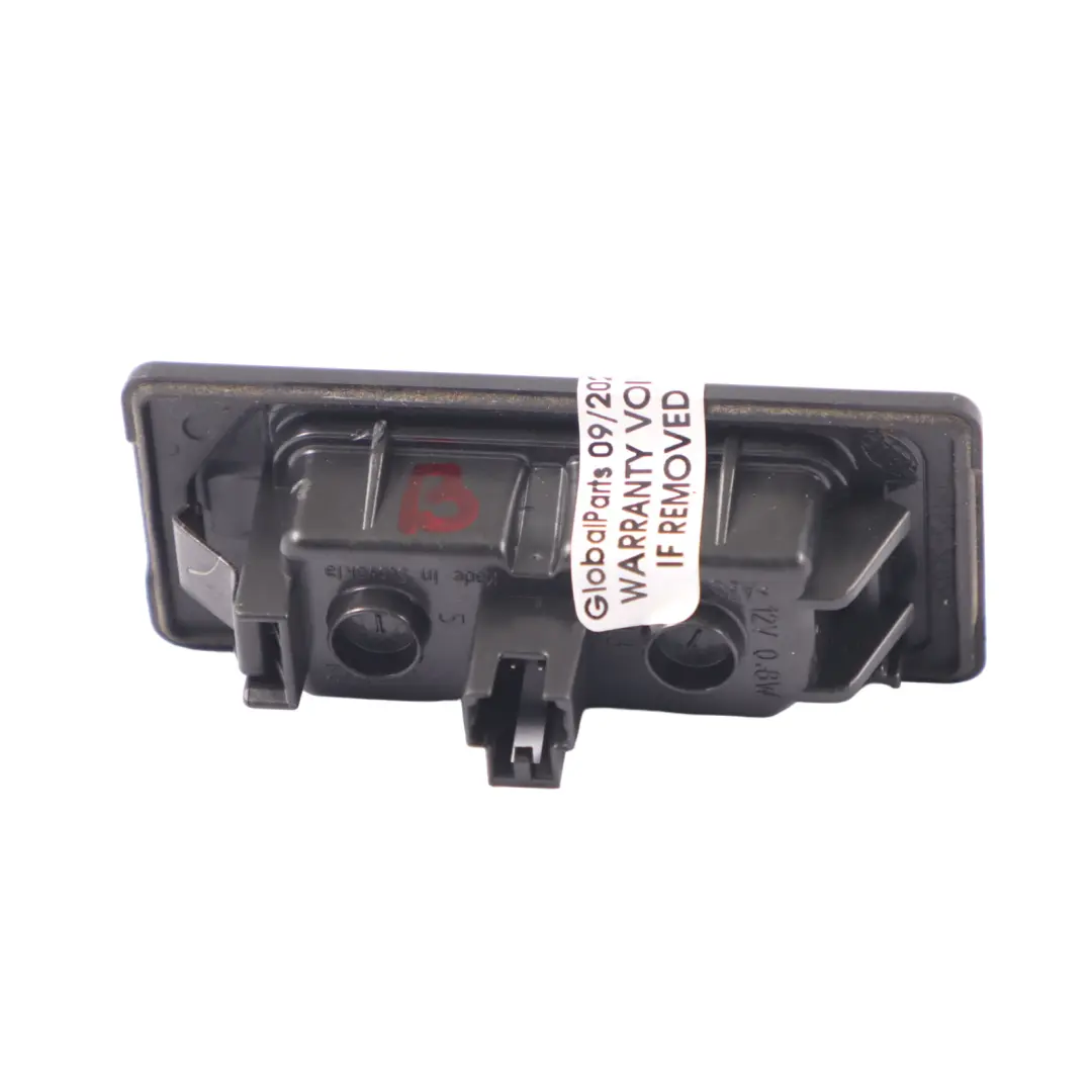 Lampe Eclairage Plaque d'Immatriculation Arrière pour Volkswagen Passat B7 à propos du numéro de pièce 3AF943021A Volkswagen Passat B7 Lampe Eclairage Plaque d'Immatriculation Arrière - SKU 3AF943021A - Numéro de pièce 3AF943021A
