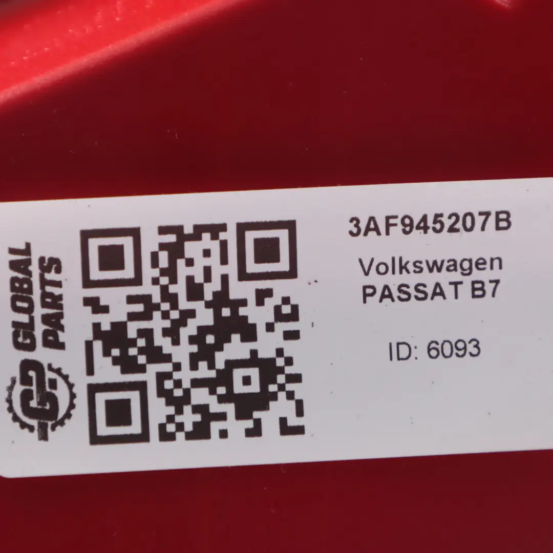 Volkswagen Passat B7 Rücklicht Lampe Trim Abdeckung Hinten Links - SKU 3AF945207B - Teilenummer 3AF945207B