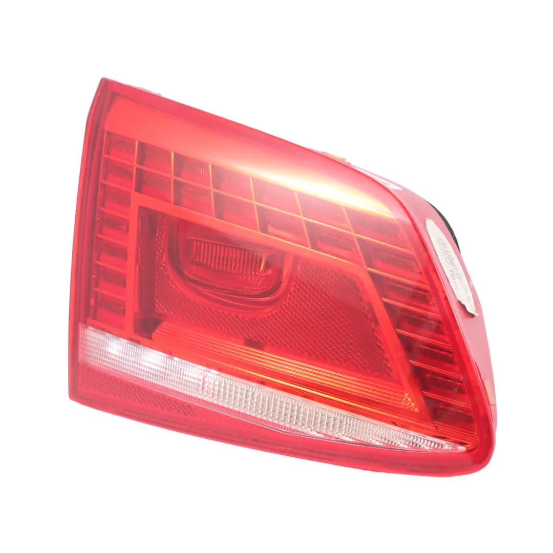 Lamp Trunk Boot Tailgate Light Left N/S LED to Volkswagen Passat B7 Rear with Part number 3AF945307E Volkswagen Passat B7 Rear Lamp Trunk Boot Tailgate Light Left N/S LED - SKU 3AF945307E - Part number 3AF945307E