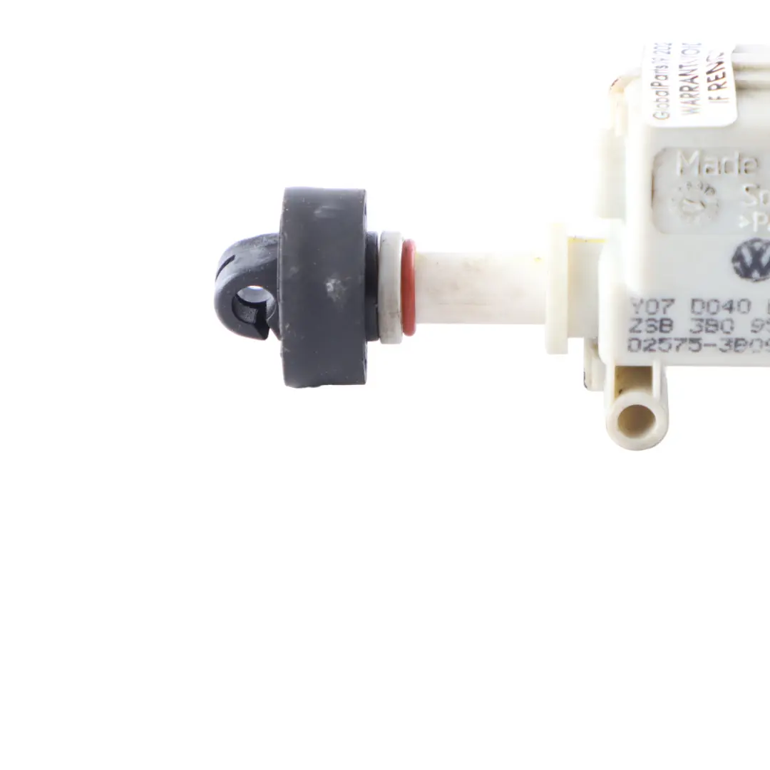 Audi A6 C6 FL Motore attuatore rilascio sportello carburante - SKU 3B0959782A - Numero di parte 3B0959782A